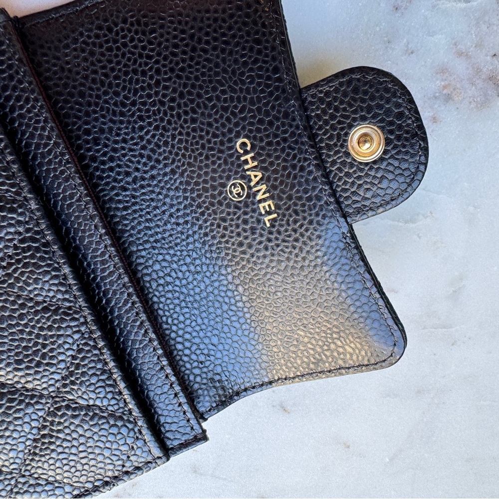 Chanel Caviar Classic Flap Card Holder Wallet - Picture 9 of 13
